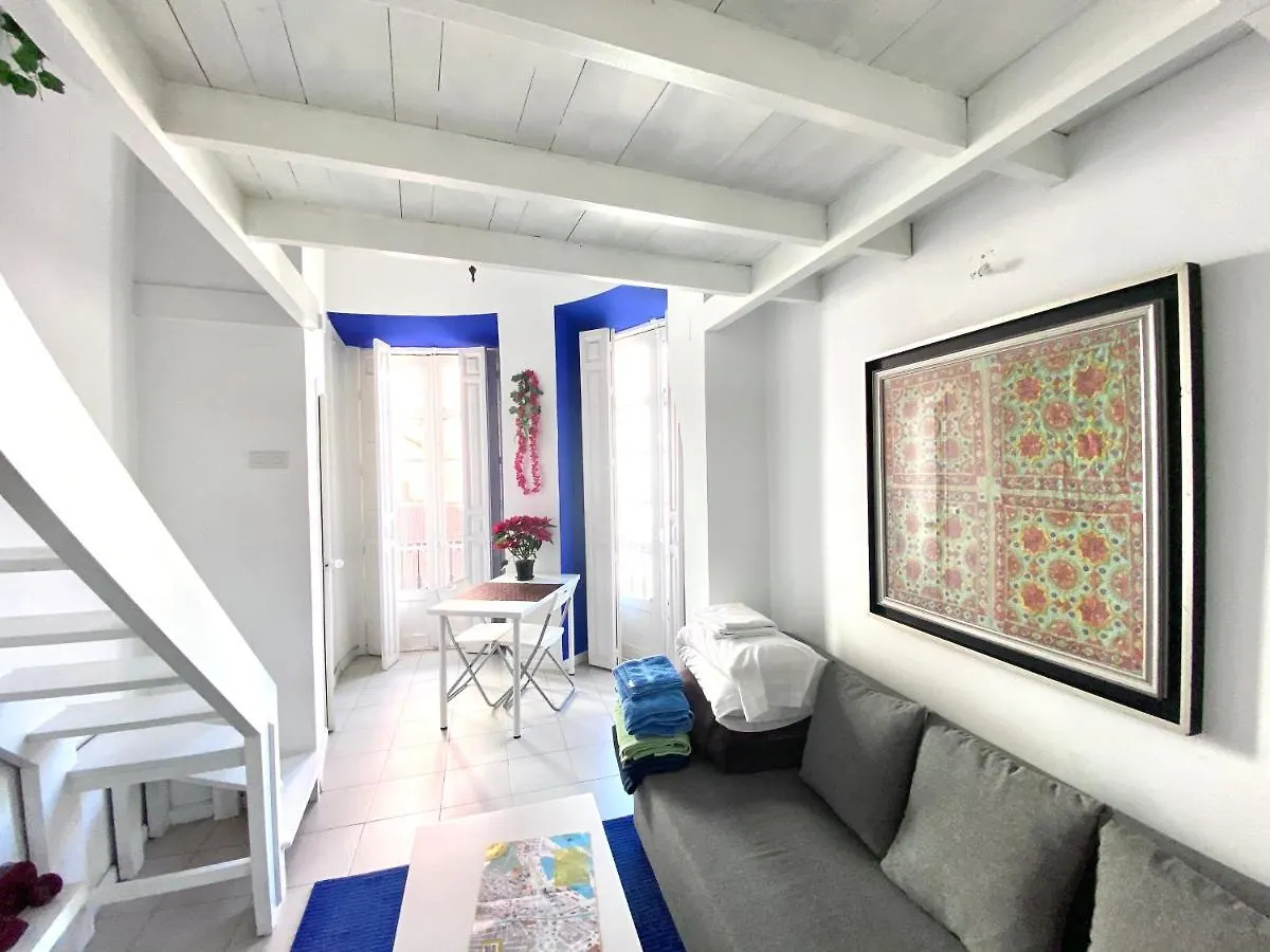 Apartamentos Babel Málaga 0*,